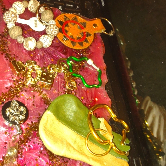 Purse fobs/keychain lot - Picture 3 of 3